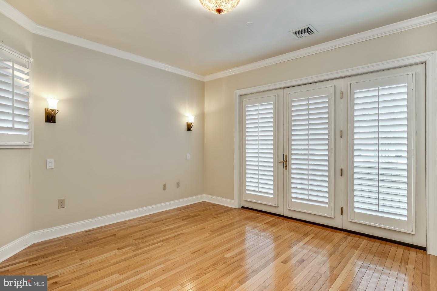 SPRING GARDEN - Residential