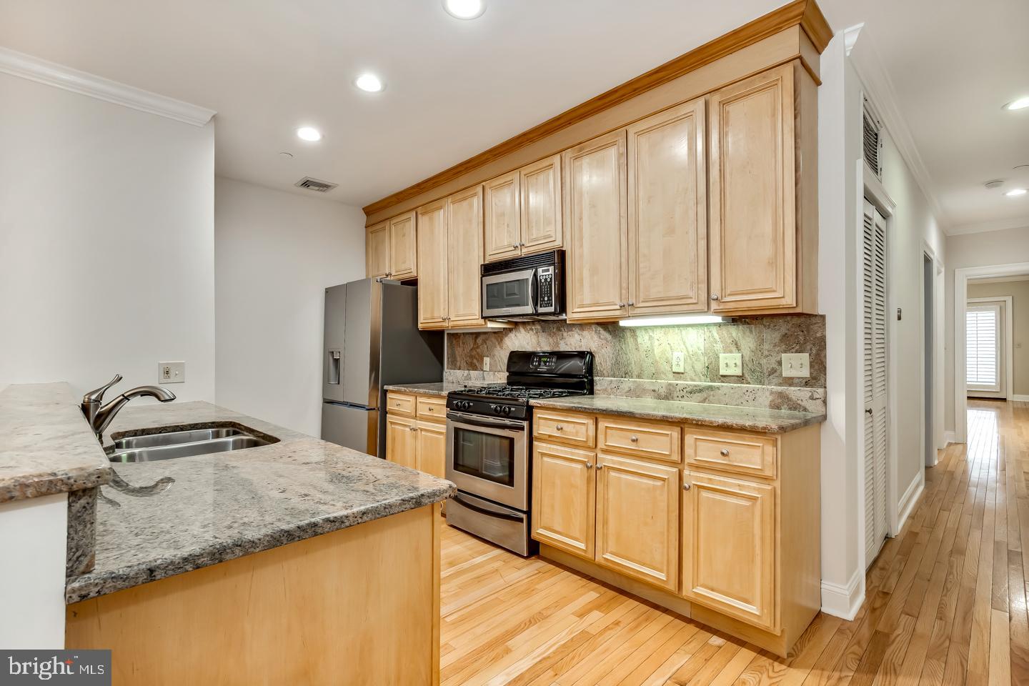 SPRING GARDEN - Residential