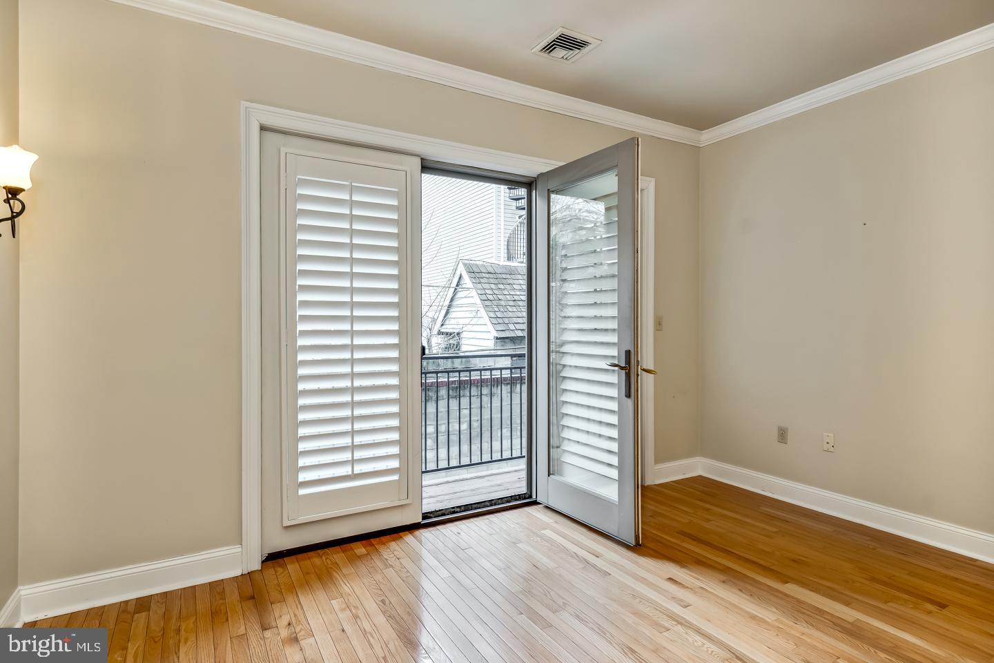 SPRING GARDEN - Residential