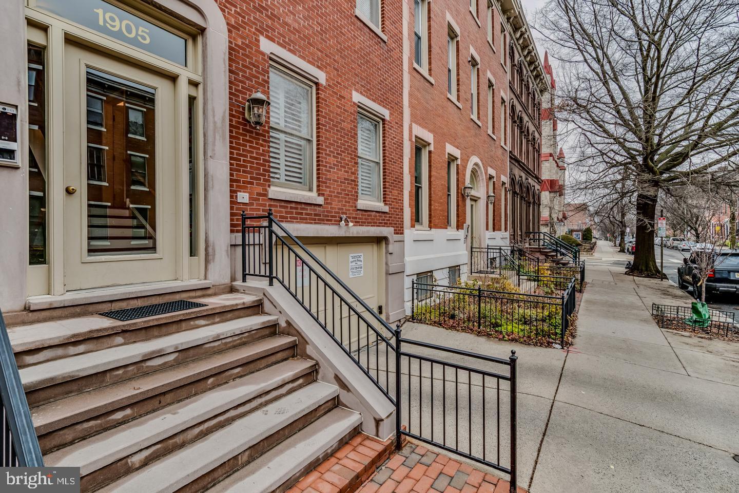 SPRING GARDEN - Residential