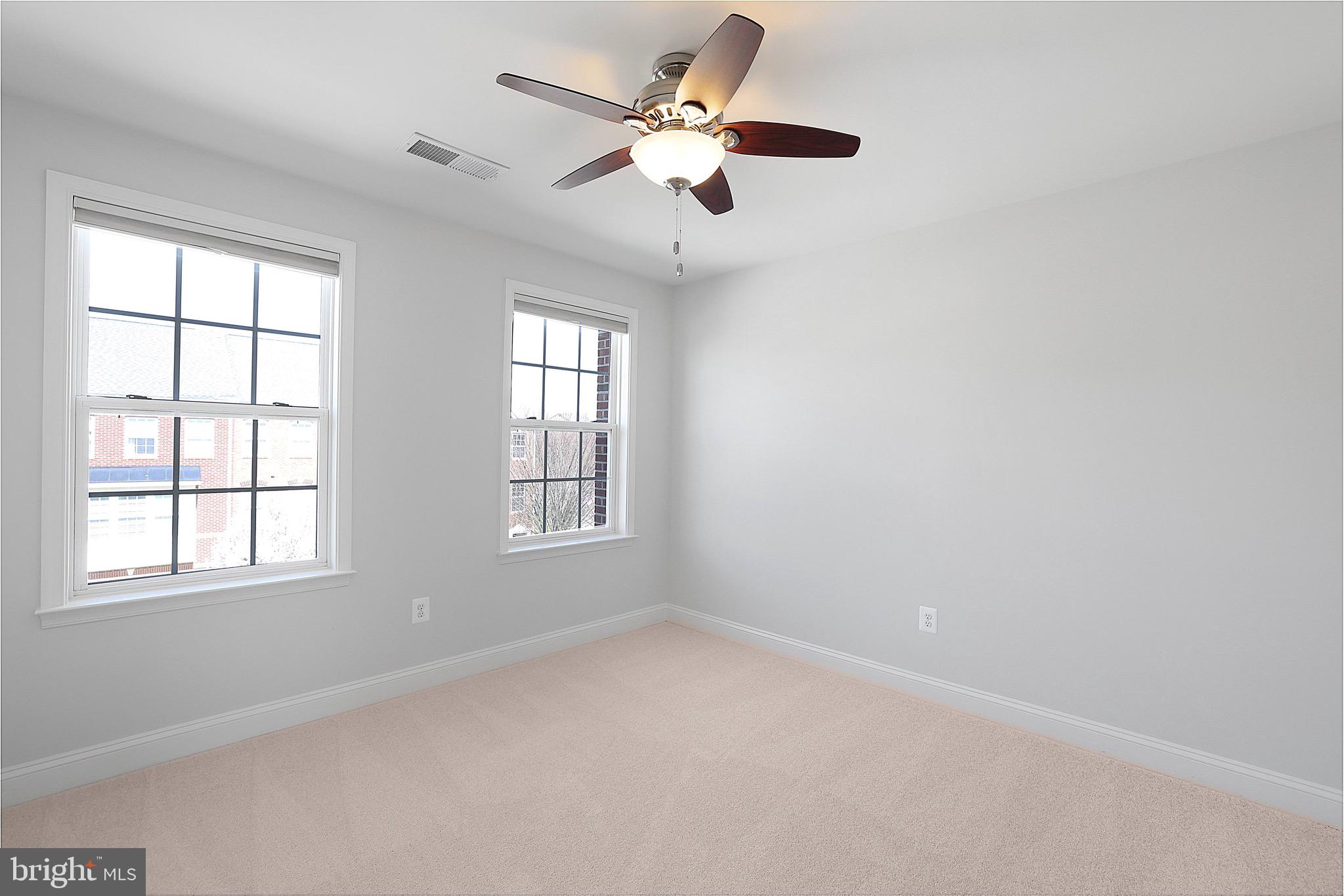 EMERSON - Residential