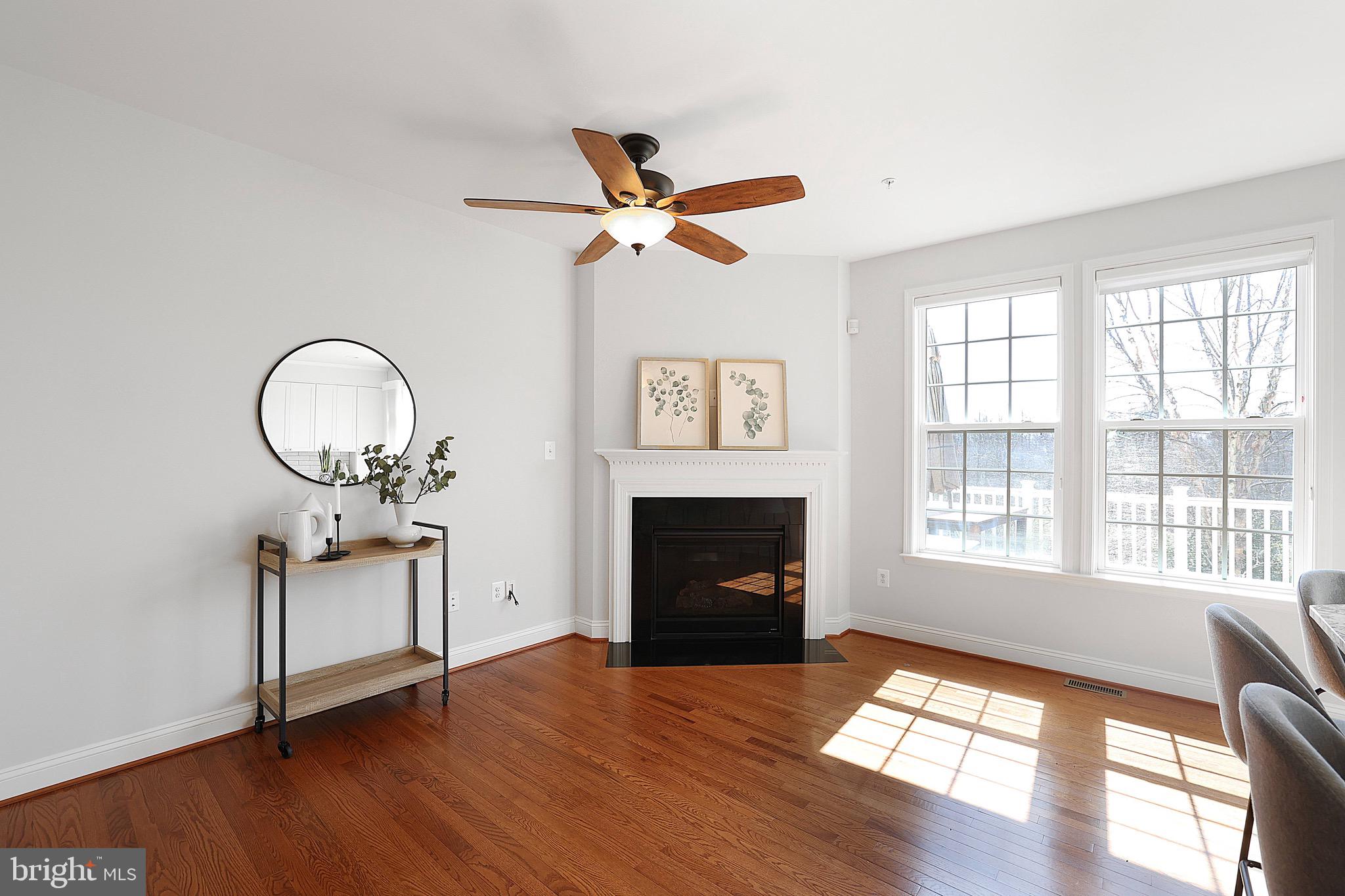 EMERSON - Residential