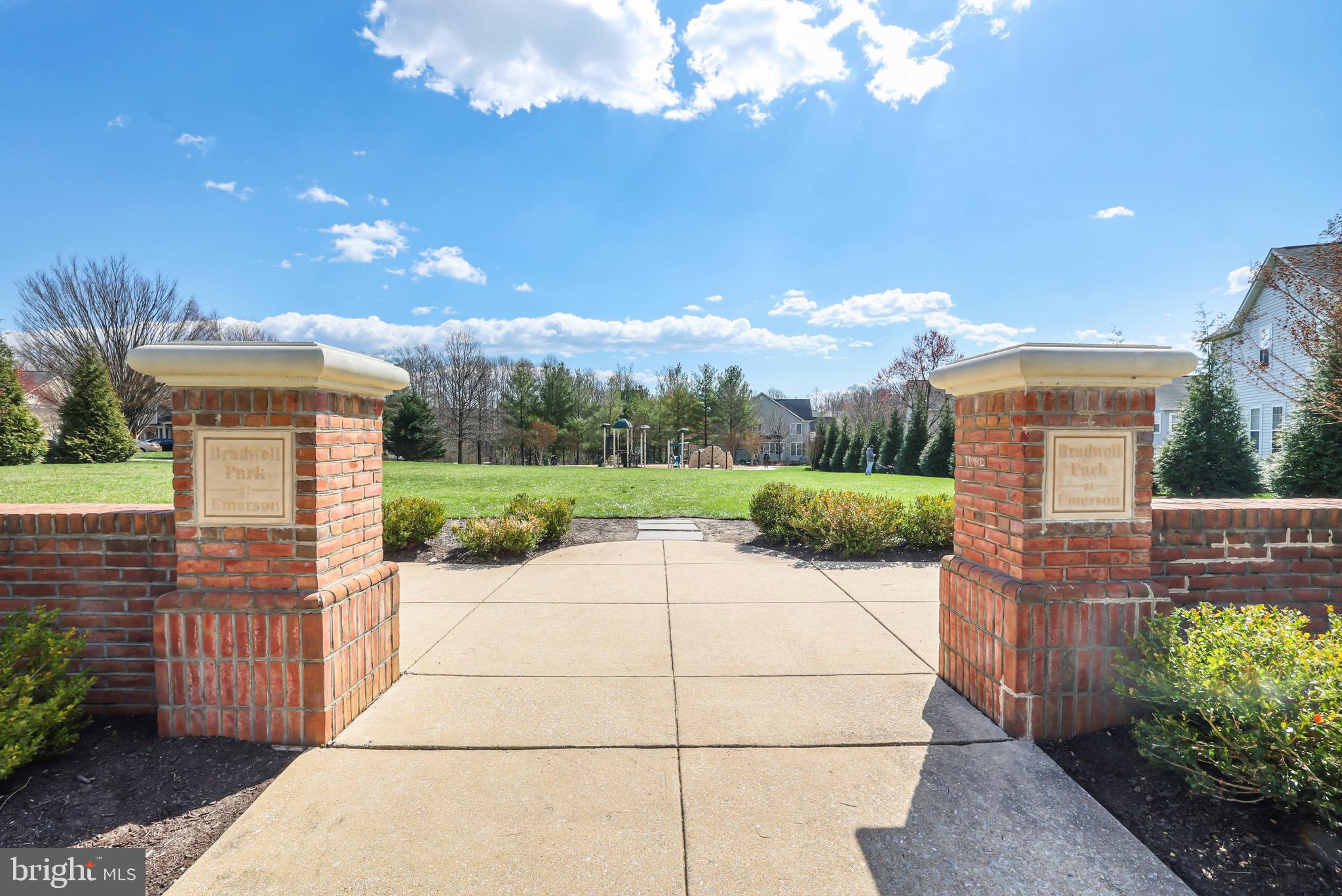 EMERSON - Residential