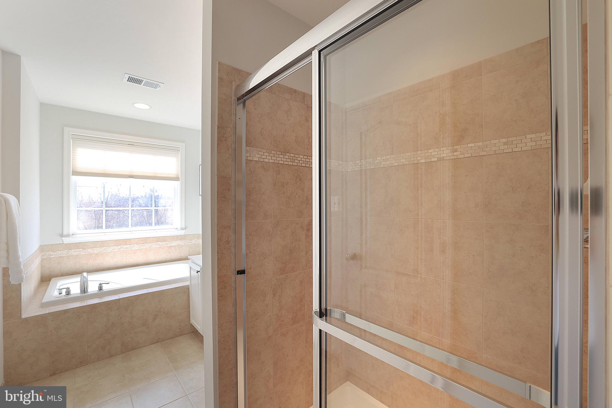 EMERSON - Residential