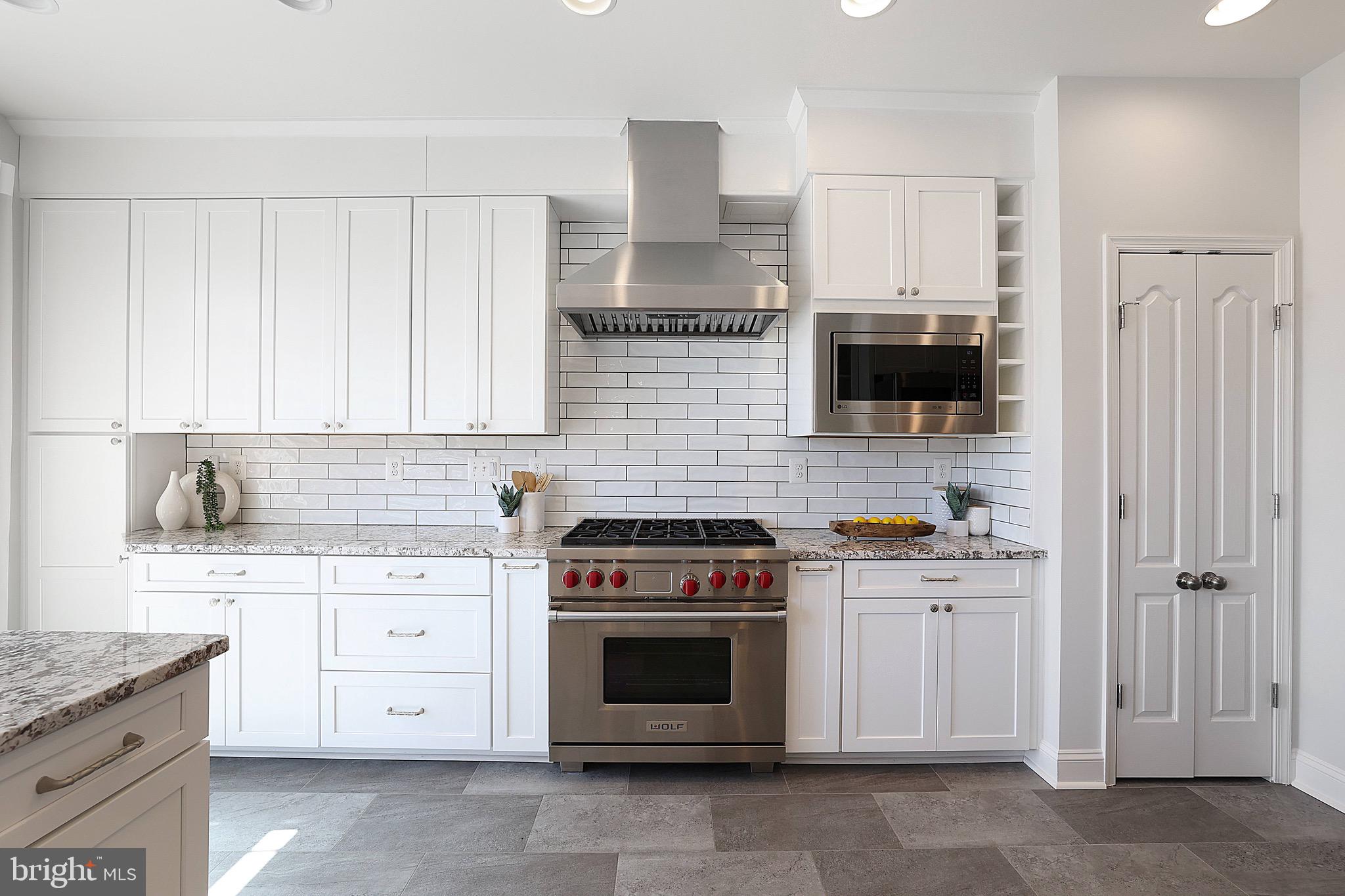 EMERSON - Residential