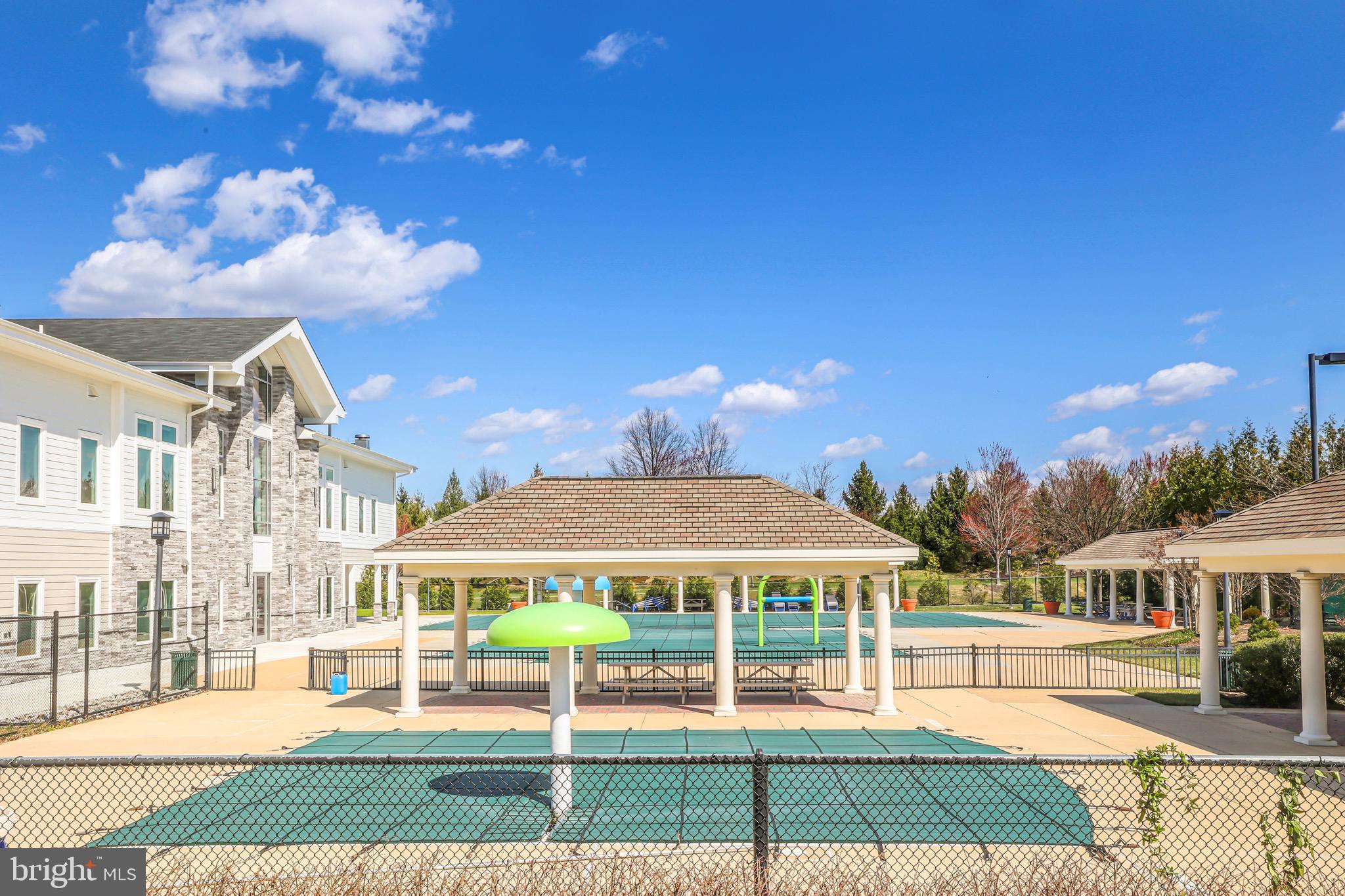 EMERSON - Residential