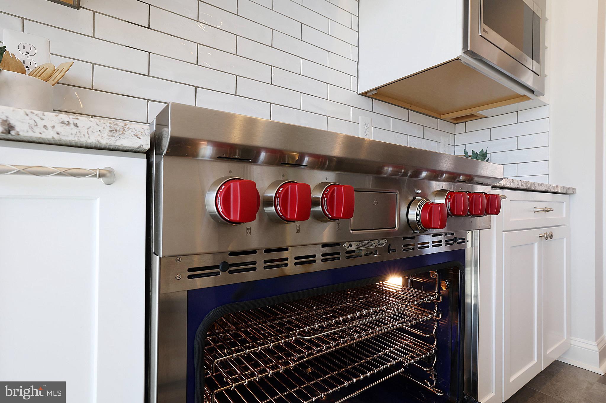 EMERSON - Residential