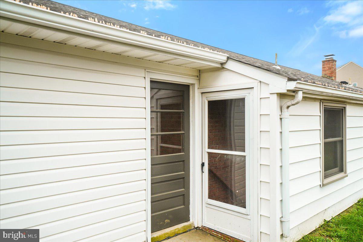 MYERSVILLE - Residential