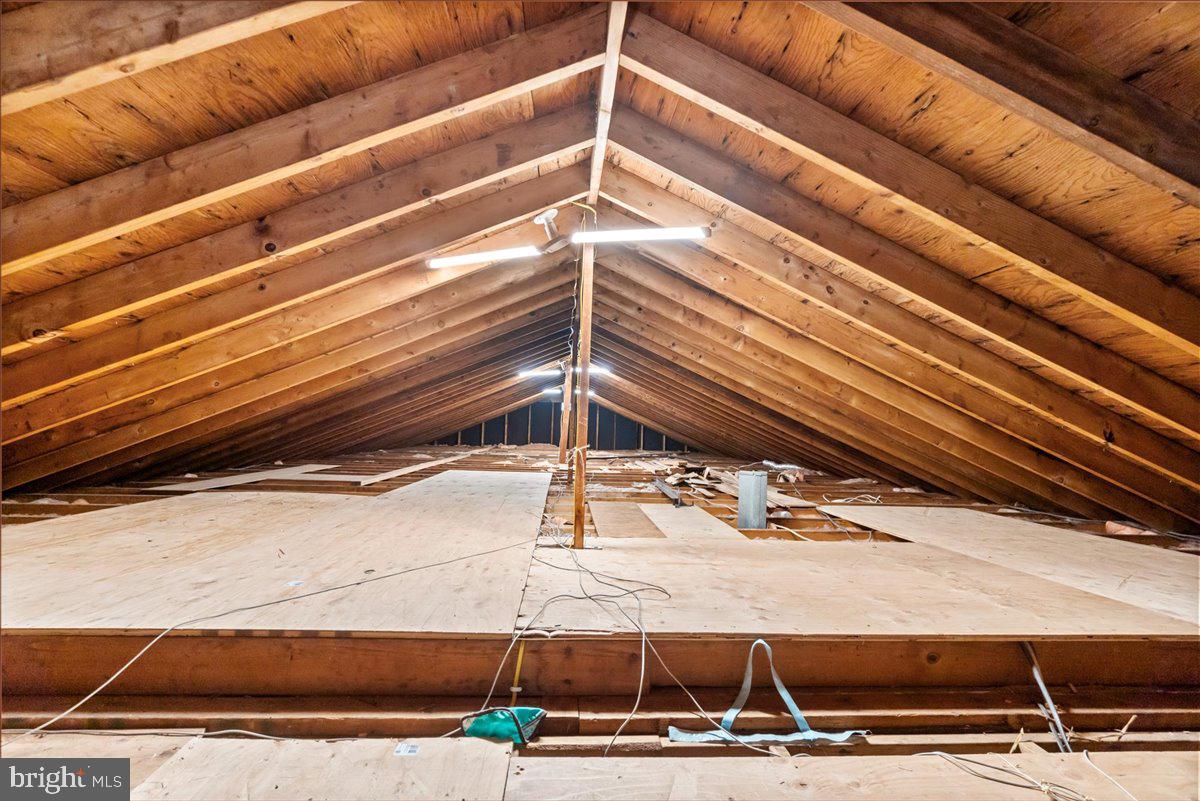 MYERSVILLE - Residential