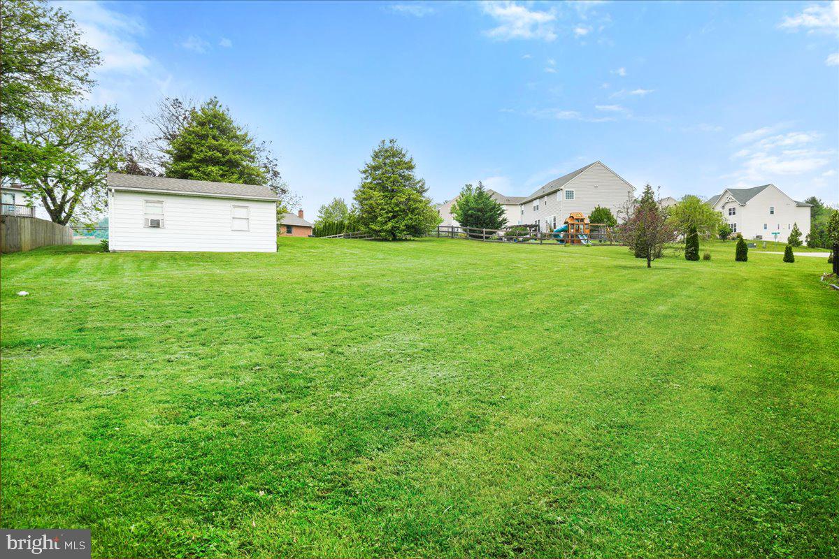 MYERSVILLE - Residential