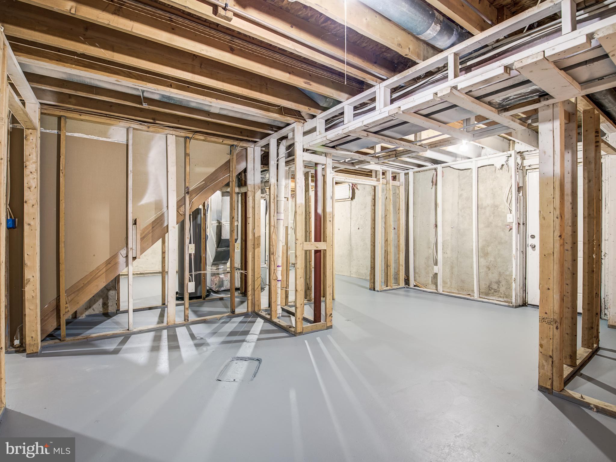 KINGS WOODS - Residential