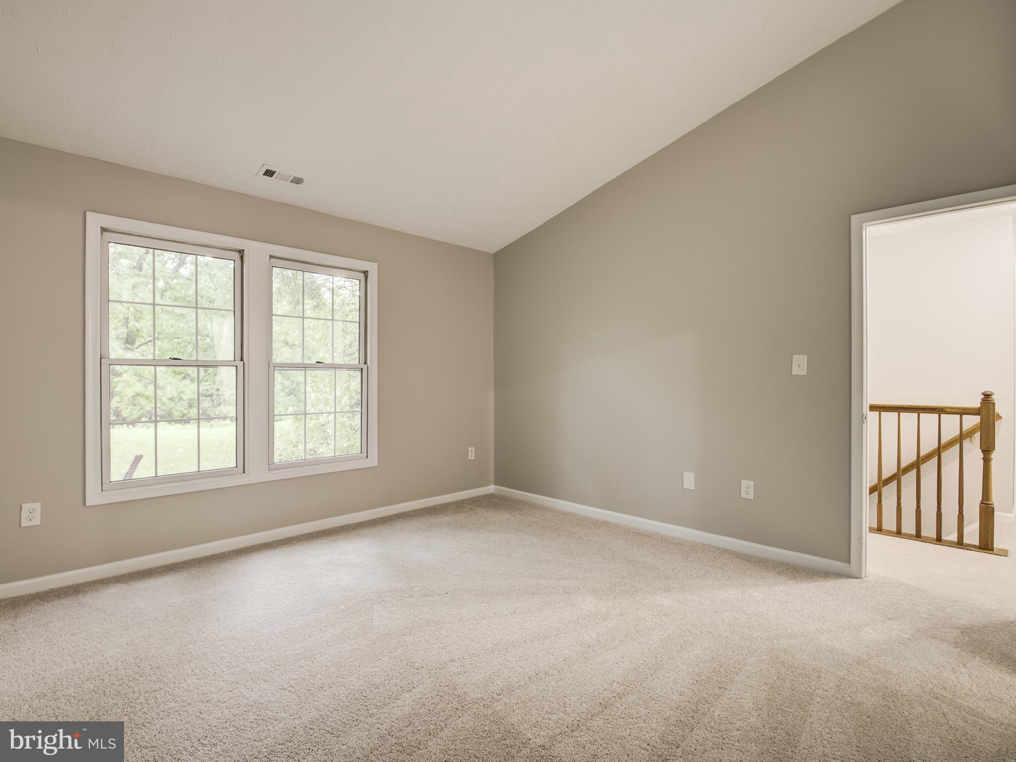 KINGS WOODS - Residential