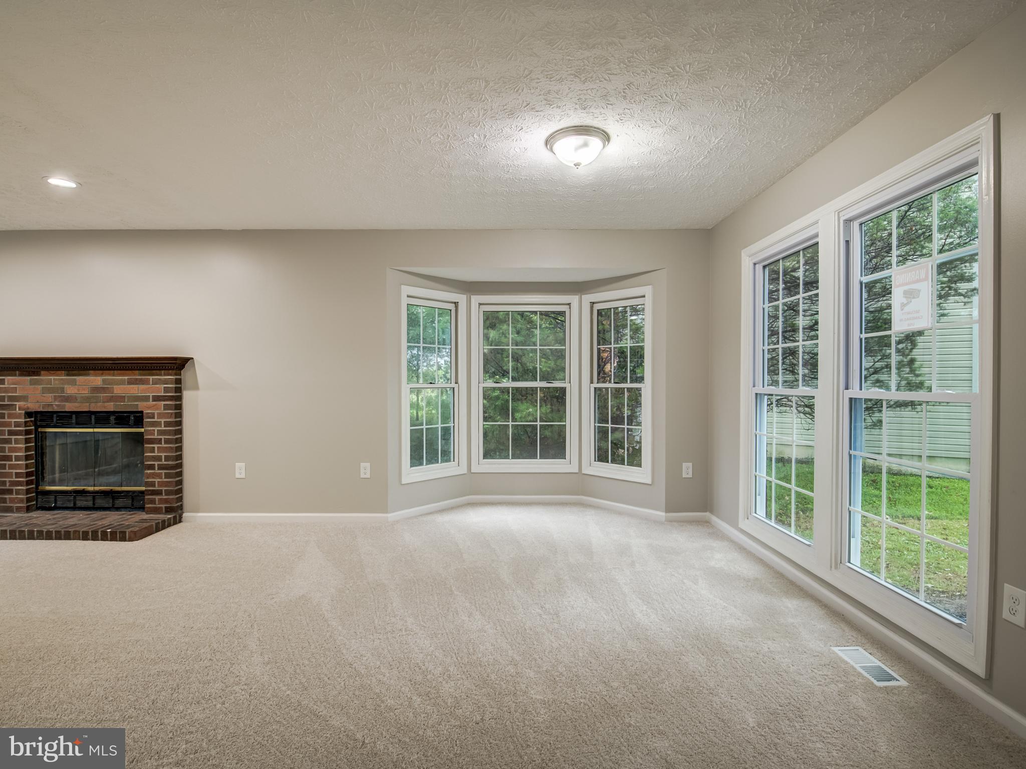 KINGS WOODS - Residential