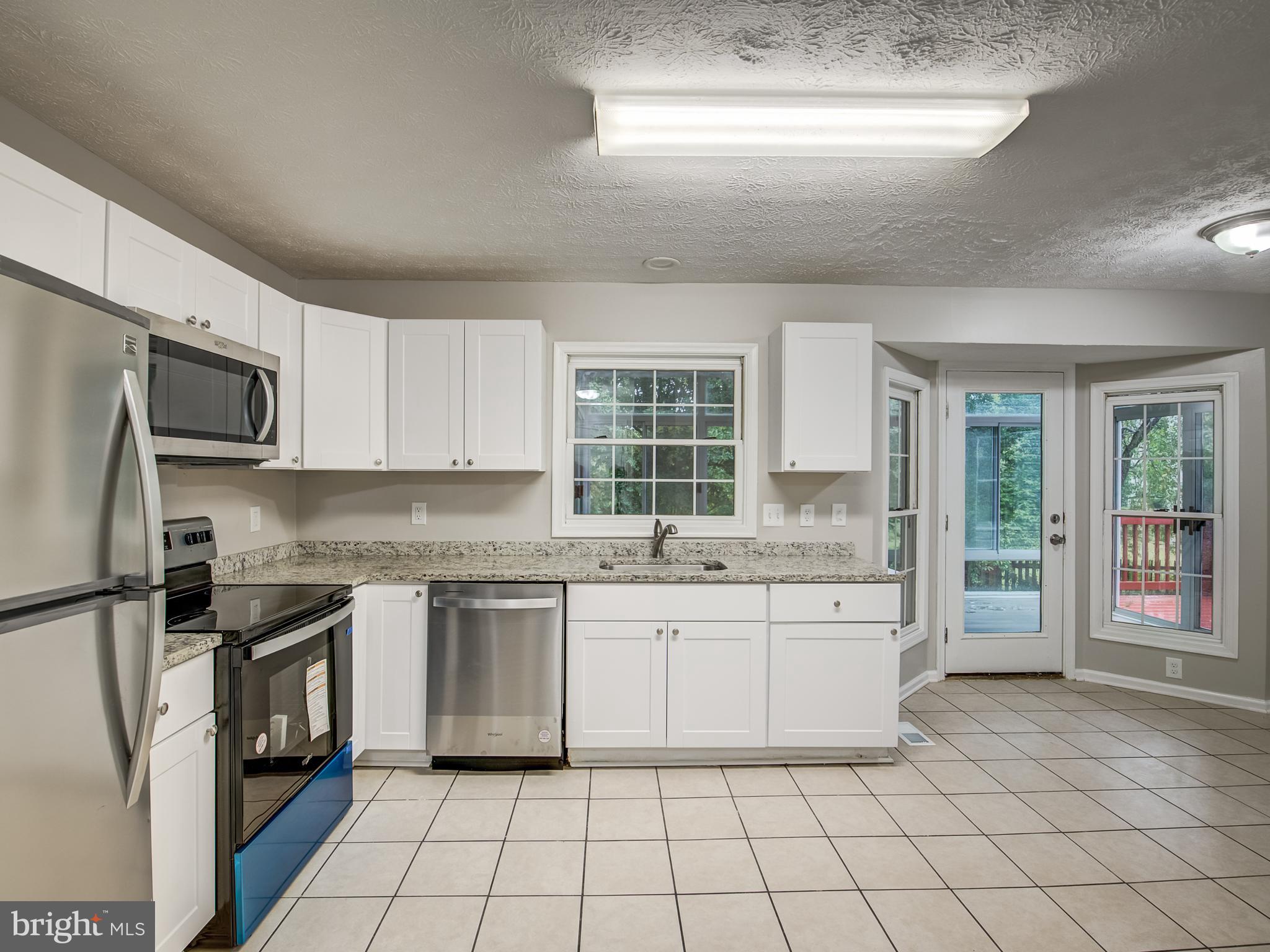 KINGS WOODS - Residential