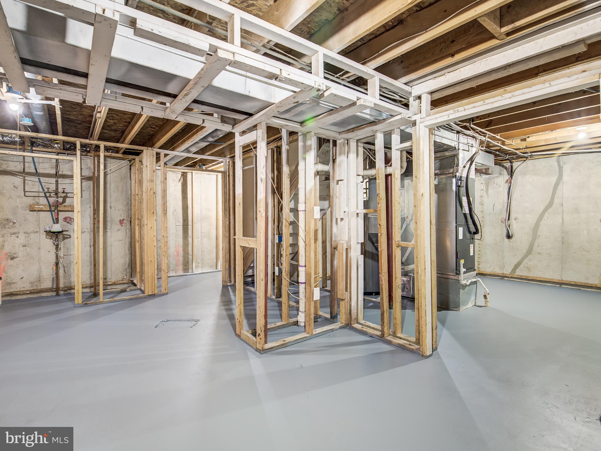 KINGS WOODS - Residential