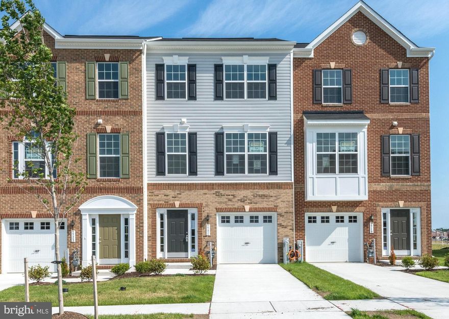 MOVE-IN READY! Great 1-car garage townhome at Admirals Landing in Dundalk near major commuter routes & North Point Park is ready now.  Boasting 3 levels with an open plan, great gathering & entertaining spaces including a Gourmet Kitchen ,oversize Island, spacious Dining & Family Room, Owners Suite walk-in closet & a walkout Rec Room. Call today!