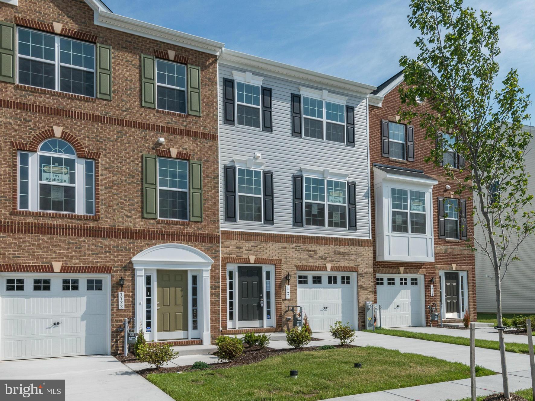 ADMIRALS LANDING - Residential