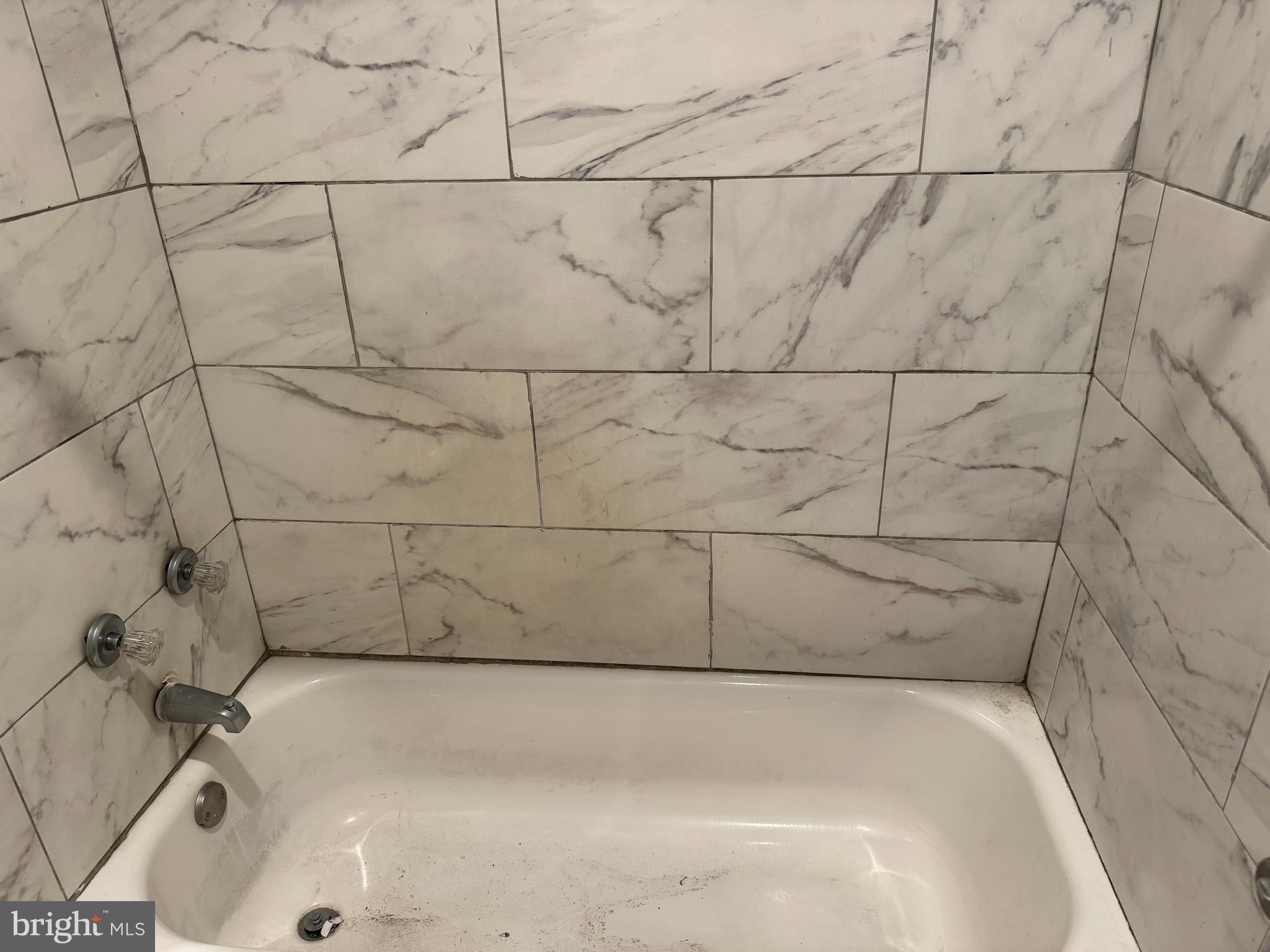 KINGSESSING - Residential Income