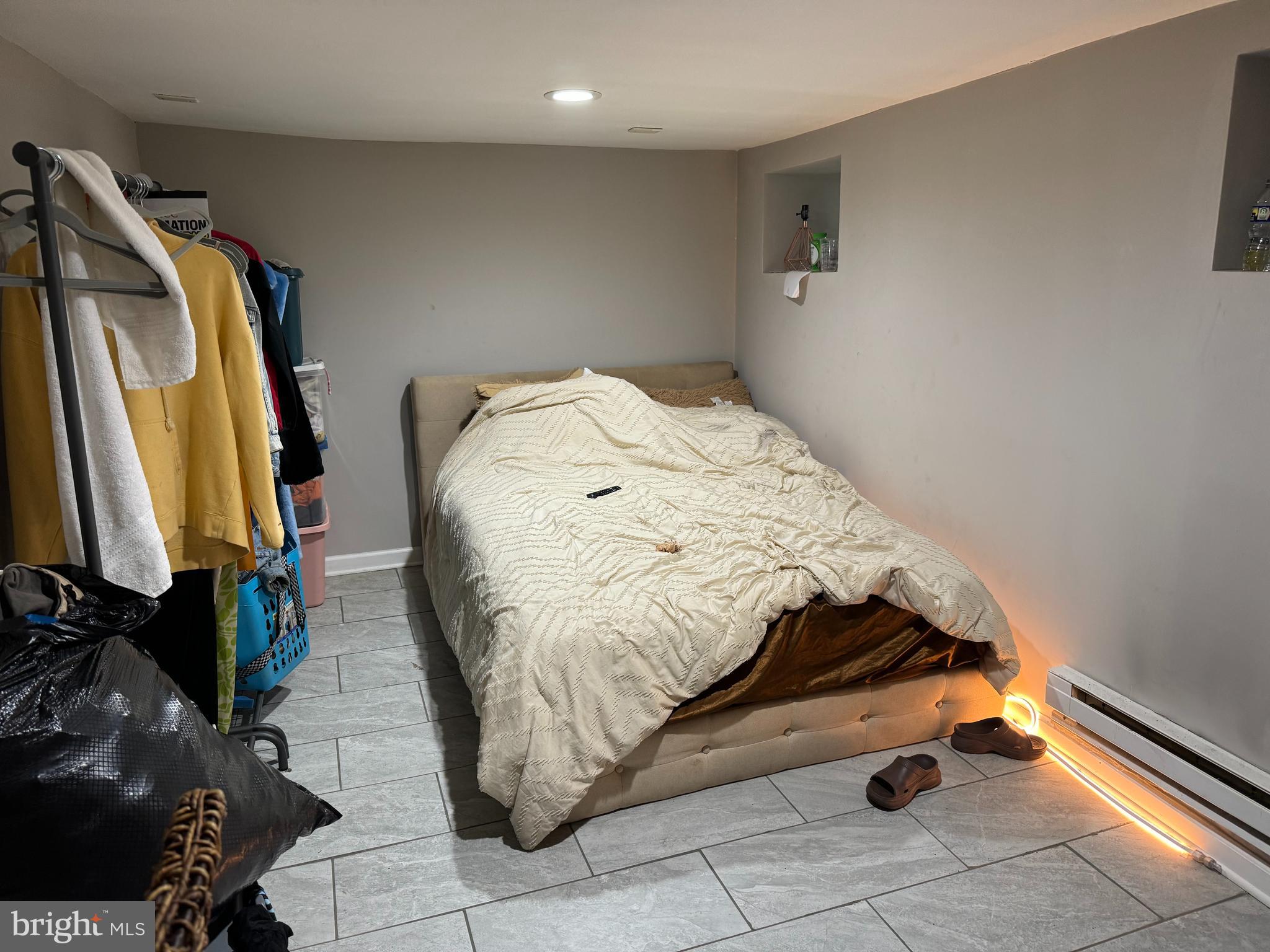 KINGSESSING - Residential Income