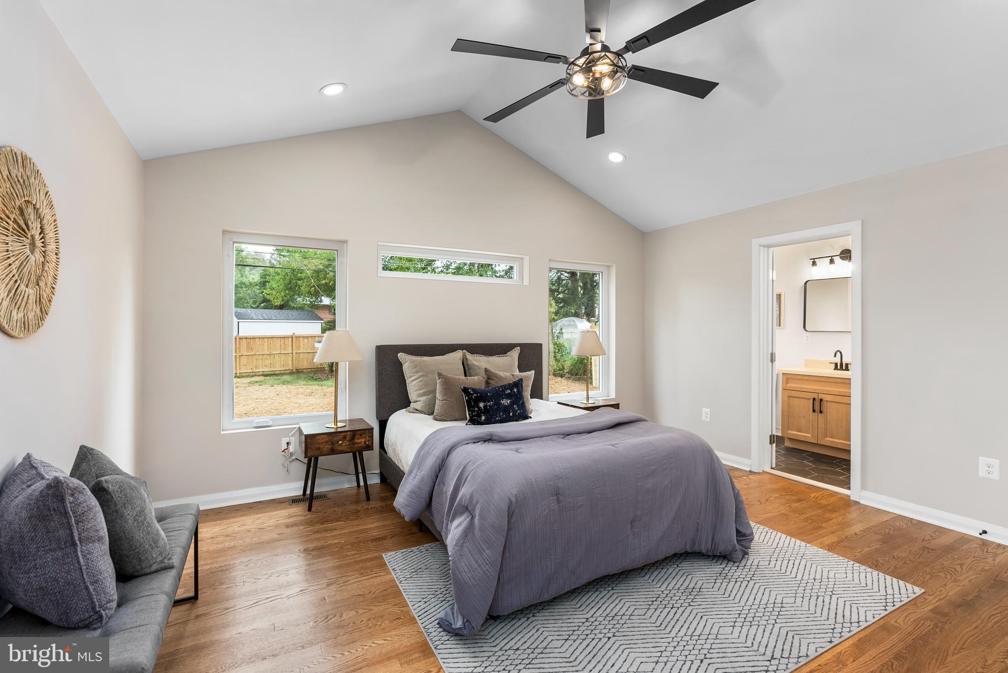 PINE VALLEY - Residential