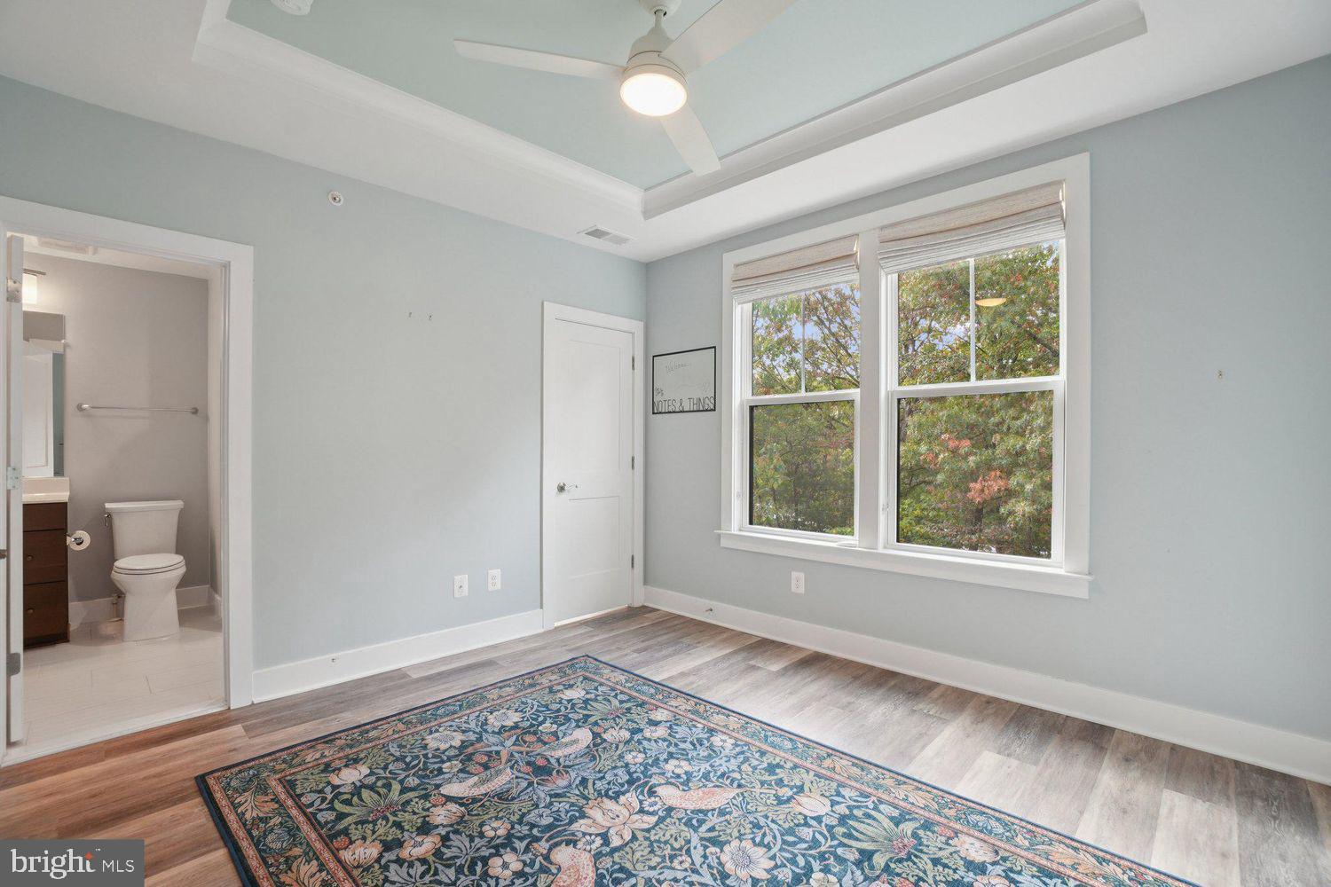 TALL OAKS - Residential Lease