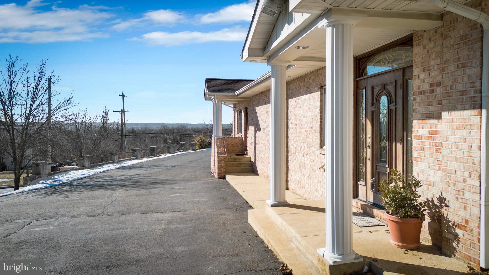 NONE AVAILABLE - Commercial Lease