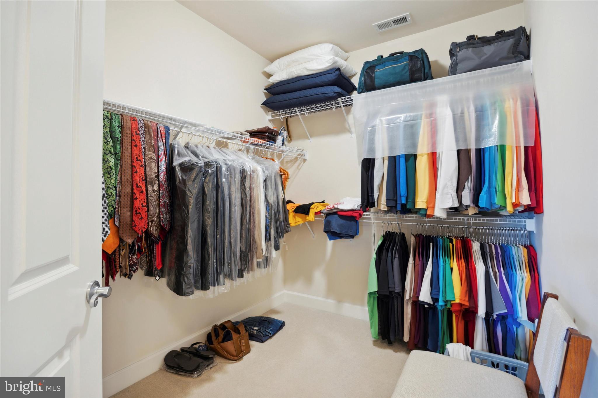 TERRAZZA NEWTOWN SQR - Residential