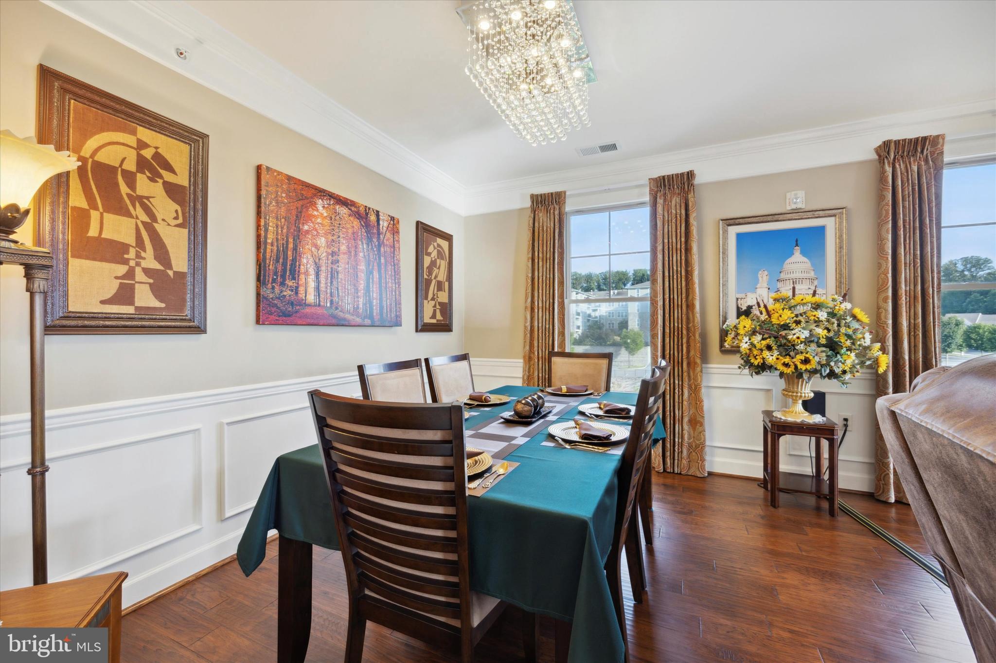 TERRAZZA NEWTOWN SQR - Residential