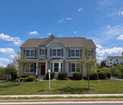 Photo of 13555 Eagles Rest Drive, LEESBURG, VA 20176 (MLS # VALO2124510)