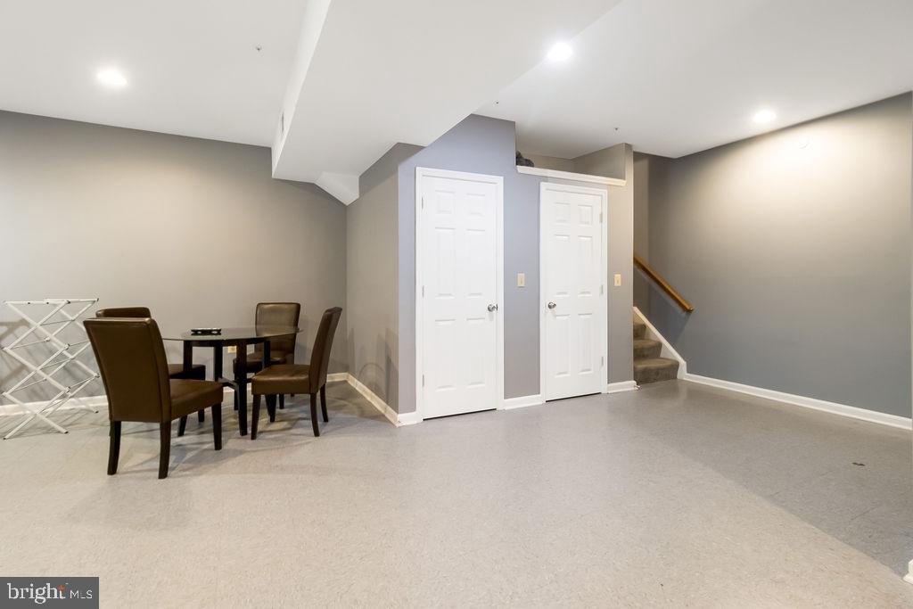 WOODMORE - Residential