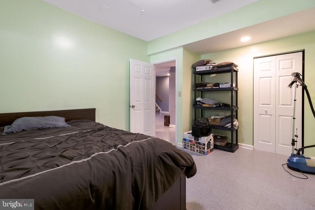 WOODMORE - Residential