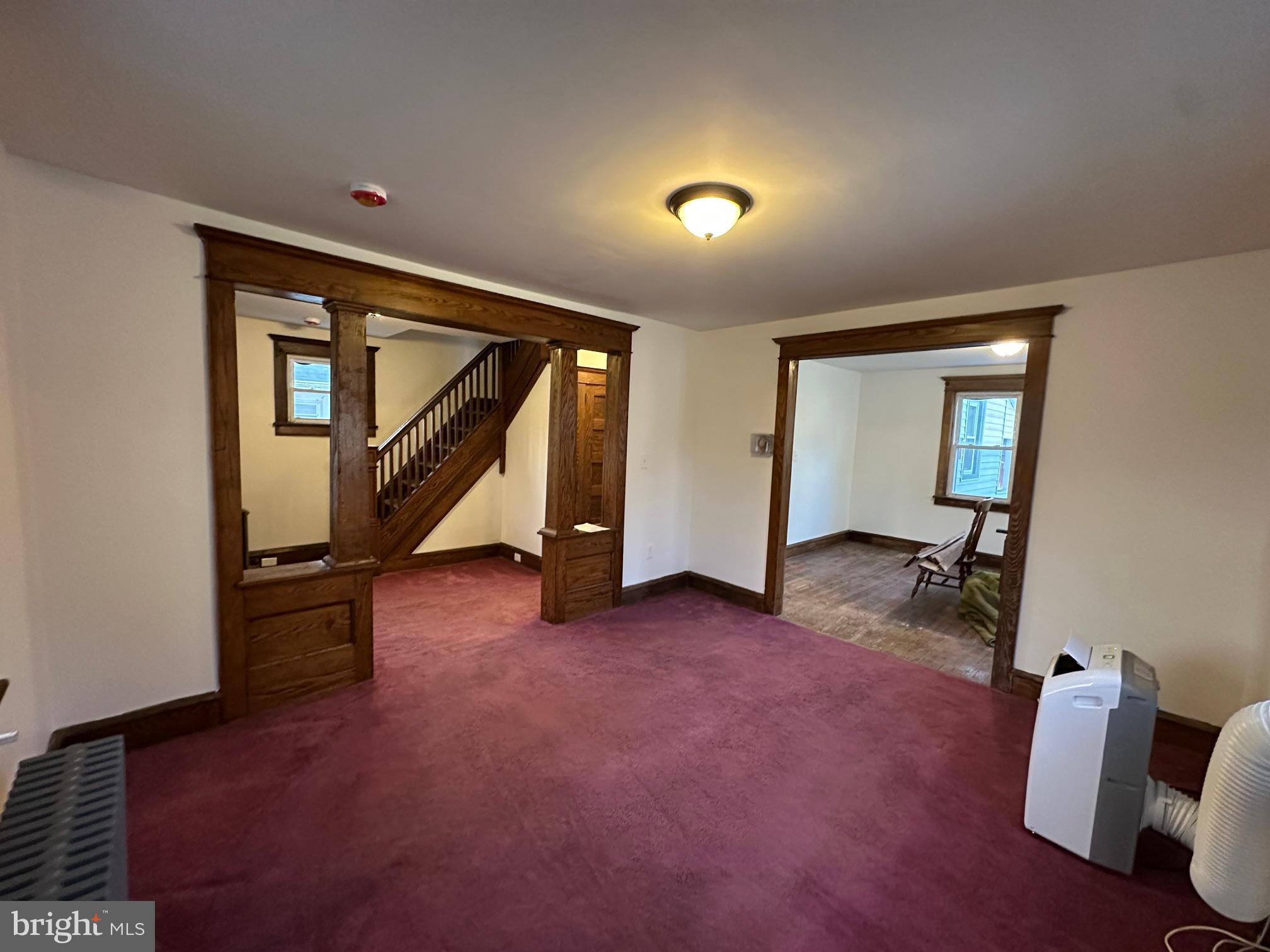 211 NEWTON AVENUE