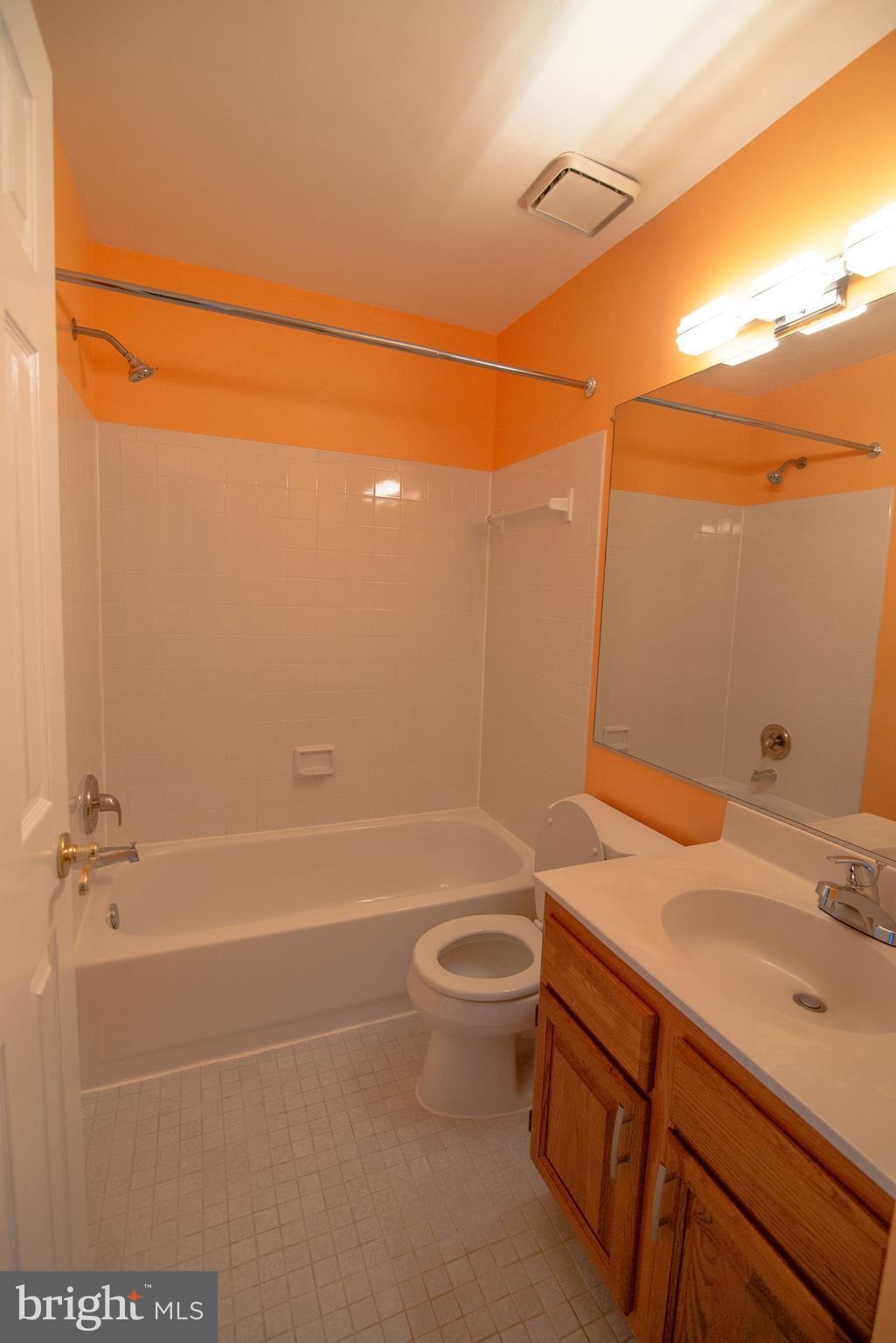 NOTTINGHAM WOODS - Residential