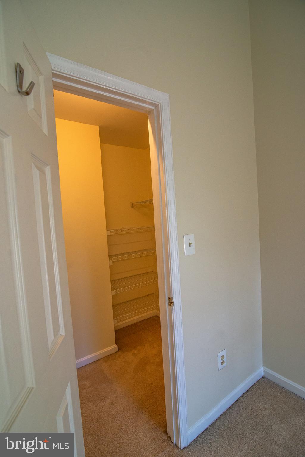 NOTTINGHAM WOODS - Residential