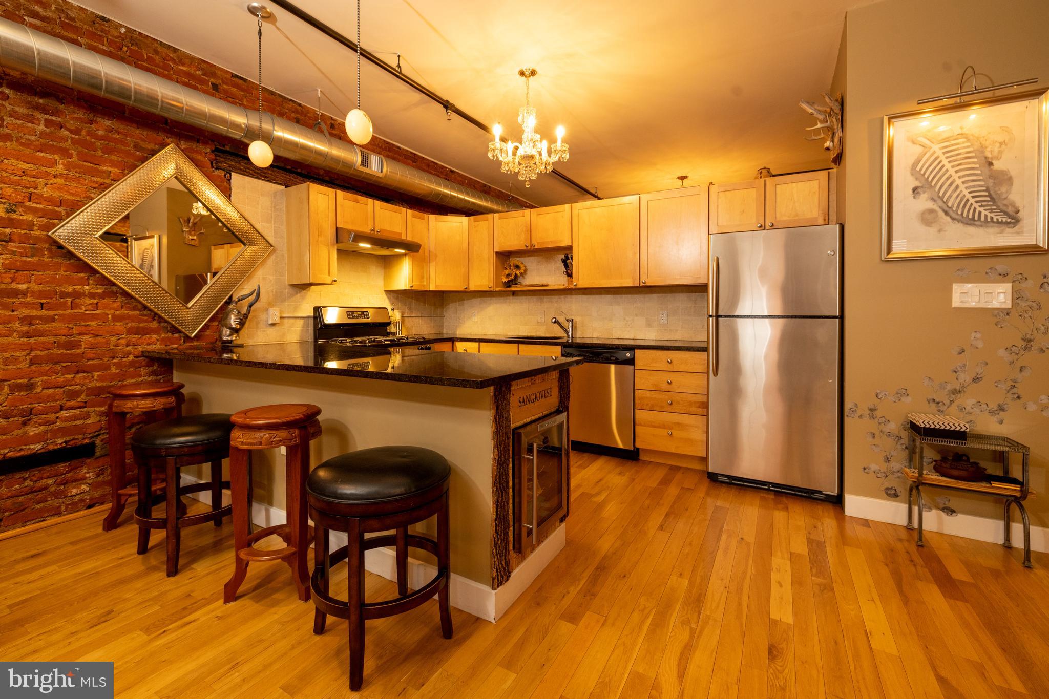 OLD CITY - Residential Lease