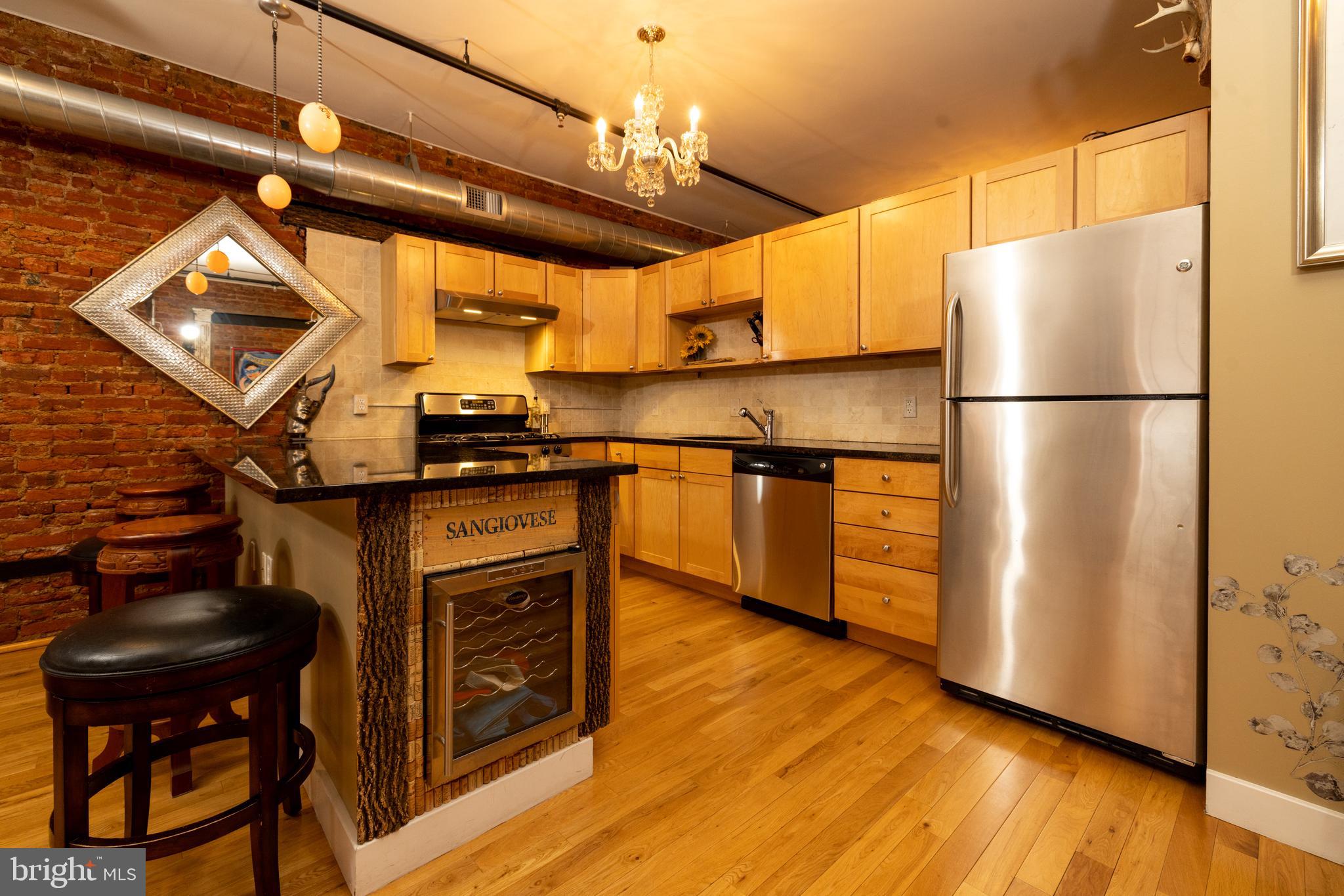 OLD CITY - Residential Lease