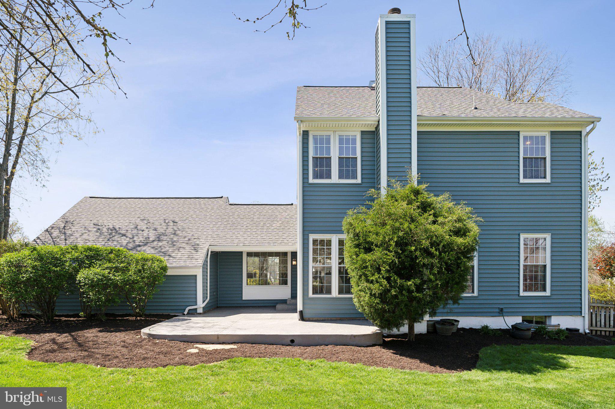 ASHBURN FARM - Residential