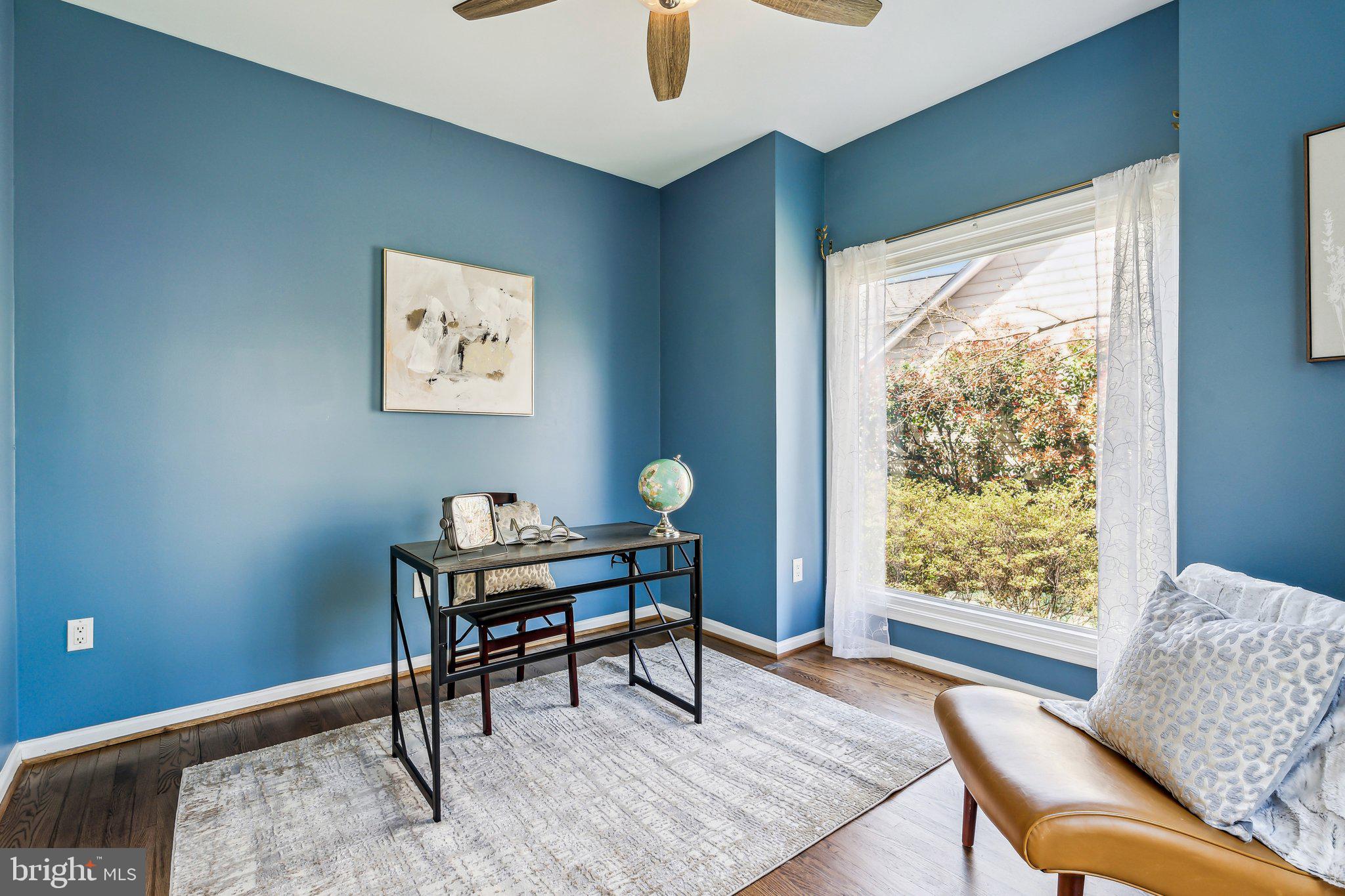 ASHBURN FARM - Residential