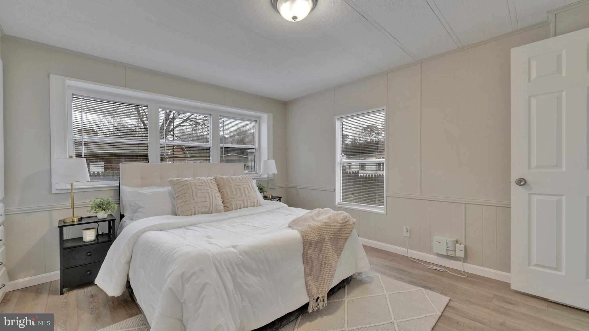 WAYSONS CORNER - Residential