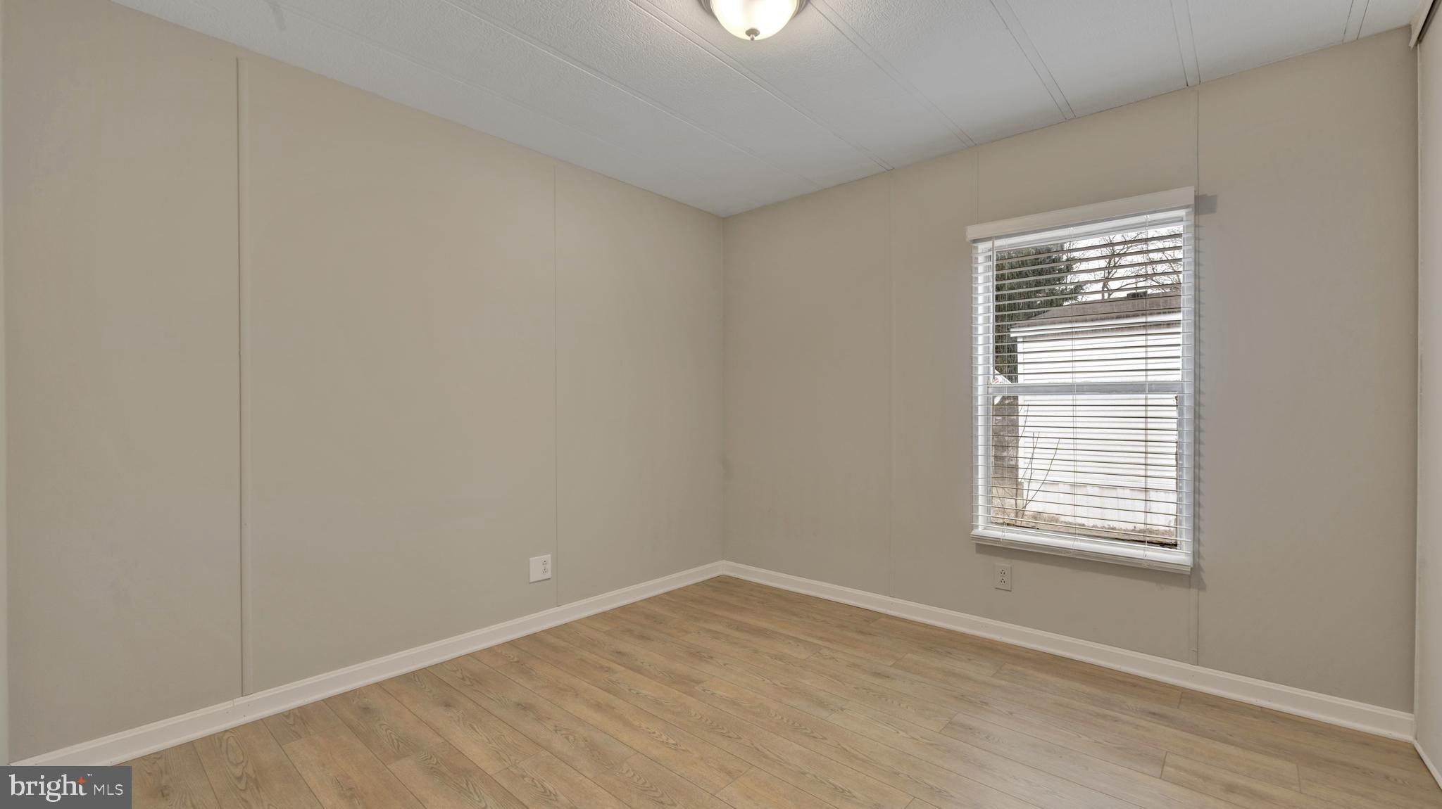 WAYSONS CORNER - Residential