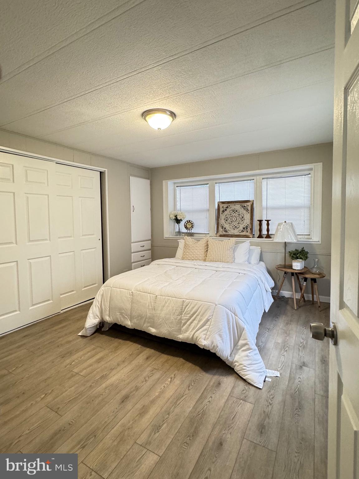 WAYSONS CORNER - Residential