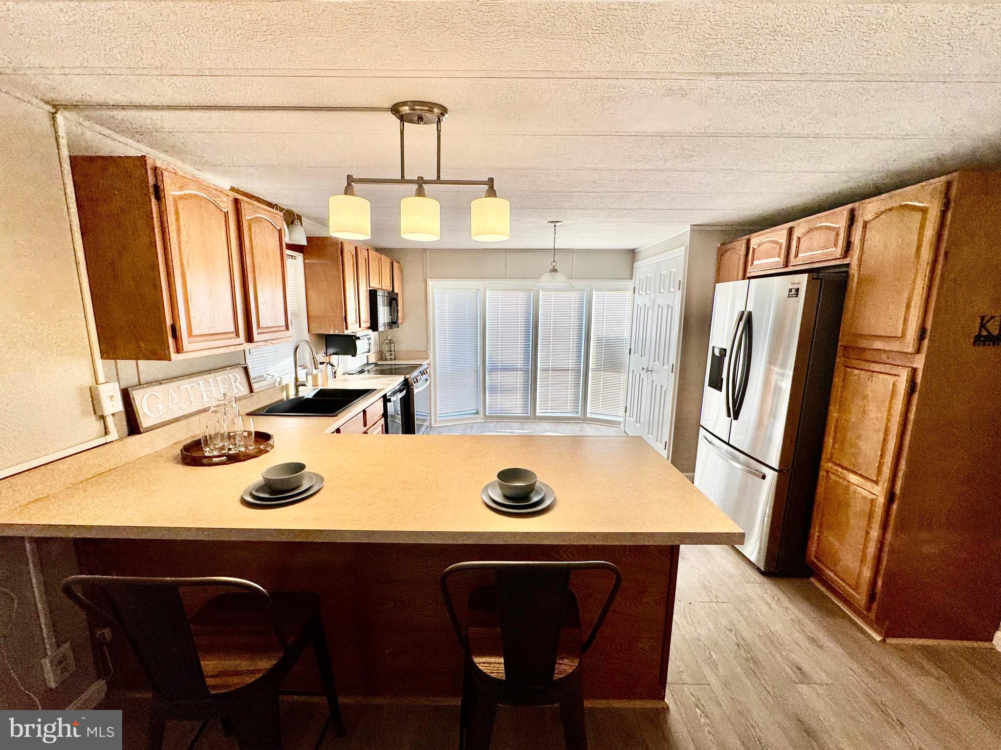 WAYSONS CORNER - Residential