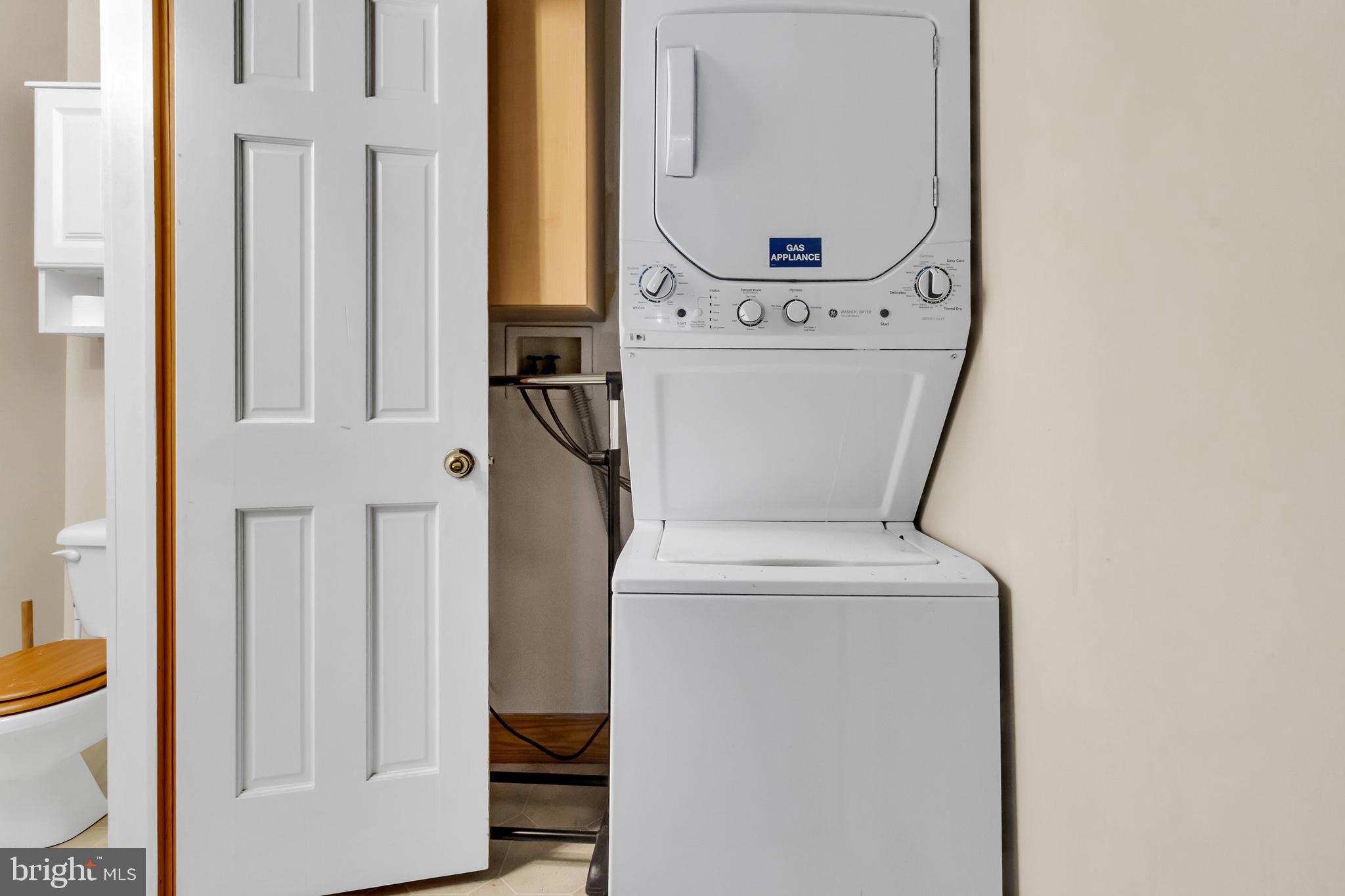 UPPER FELLS POINT - Residential