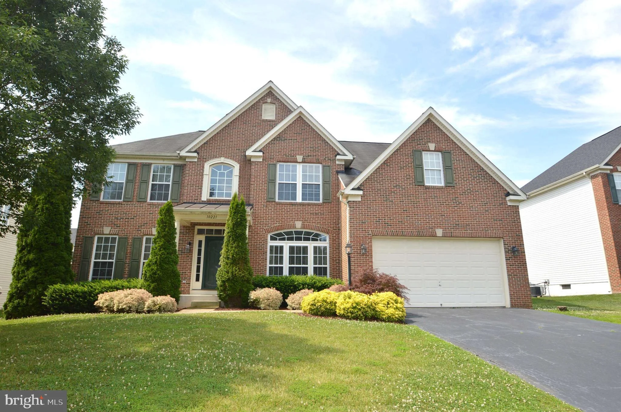 10221 Inchberry Court, Bristow, VA 20136