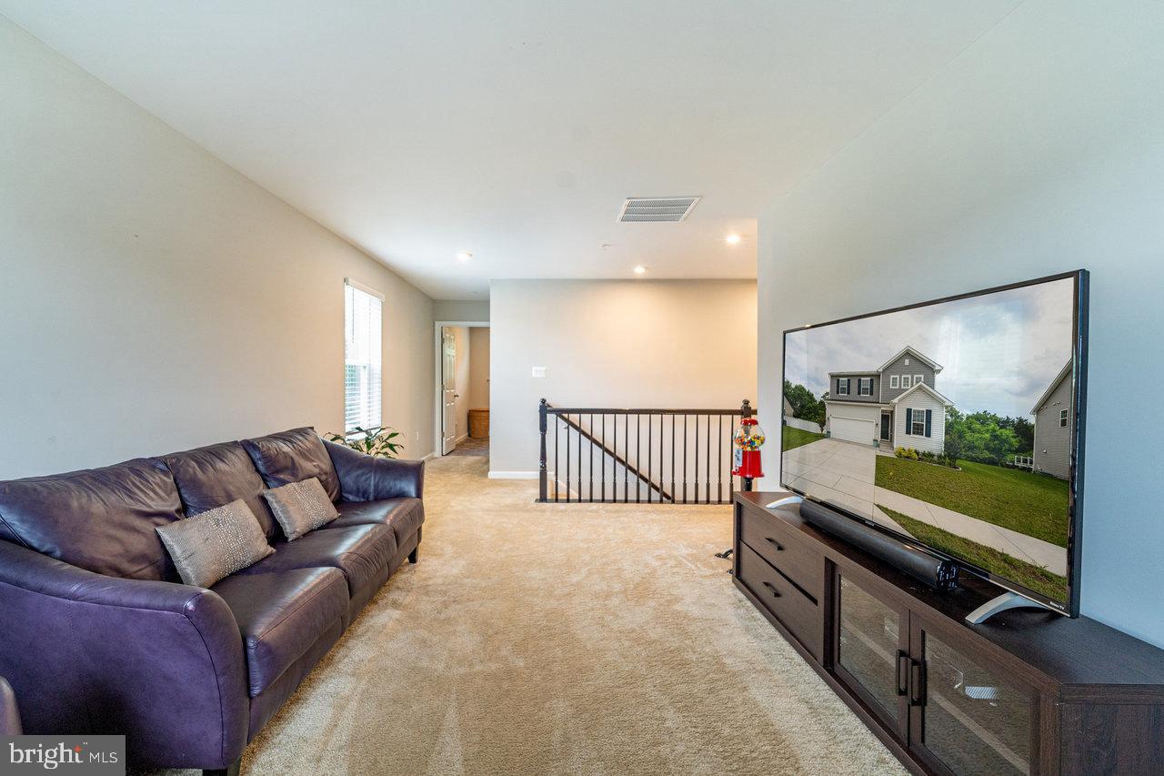 HAGERS CROSSING - Residential