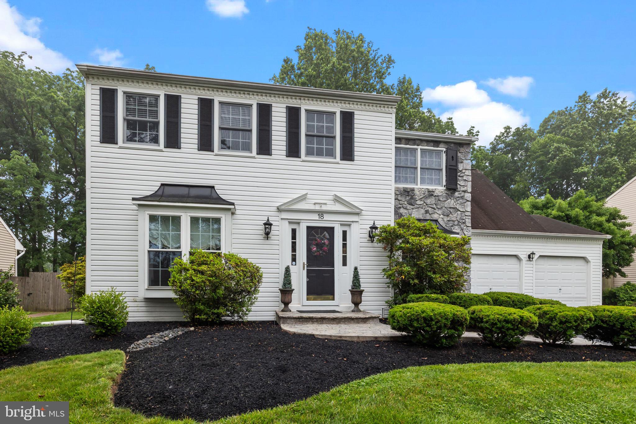 18 TREELINE DRIVE
