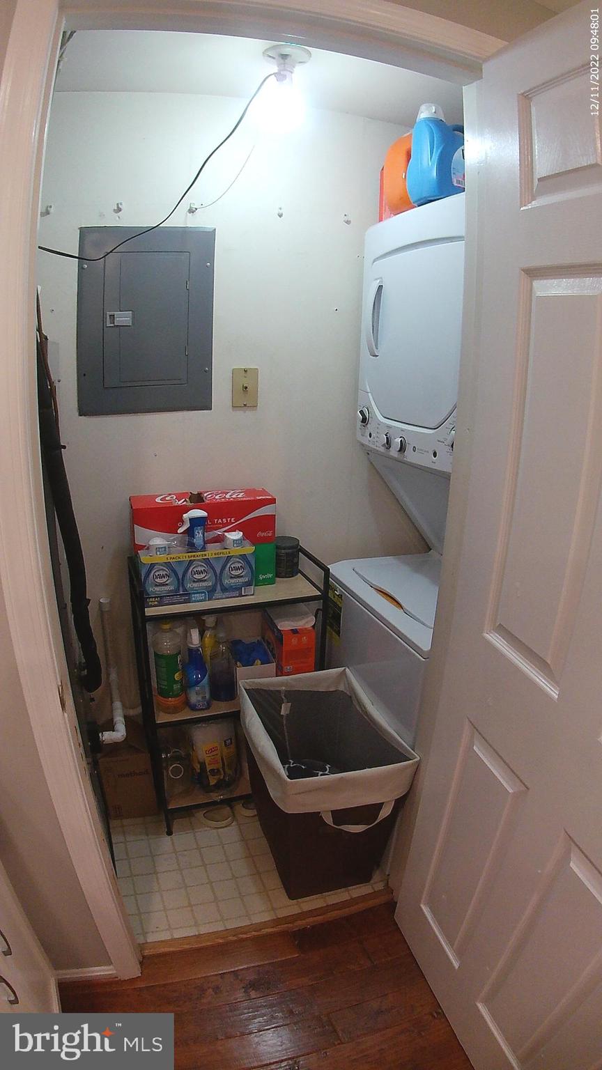 HAMPTON HOUSE - Residential