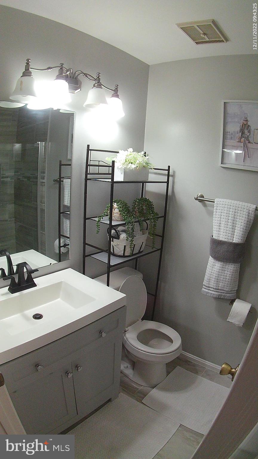 HAMPTON HOUSE - Residential