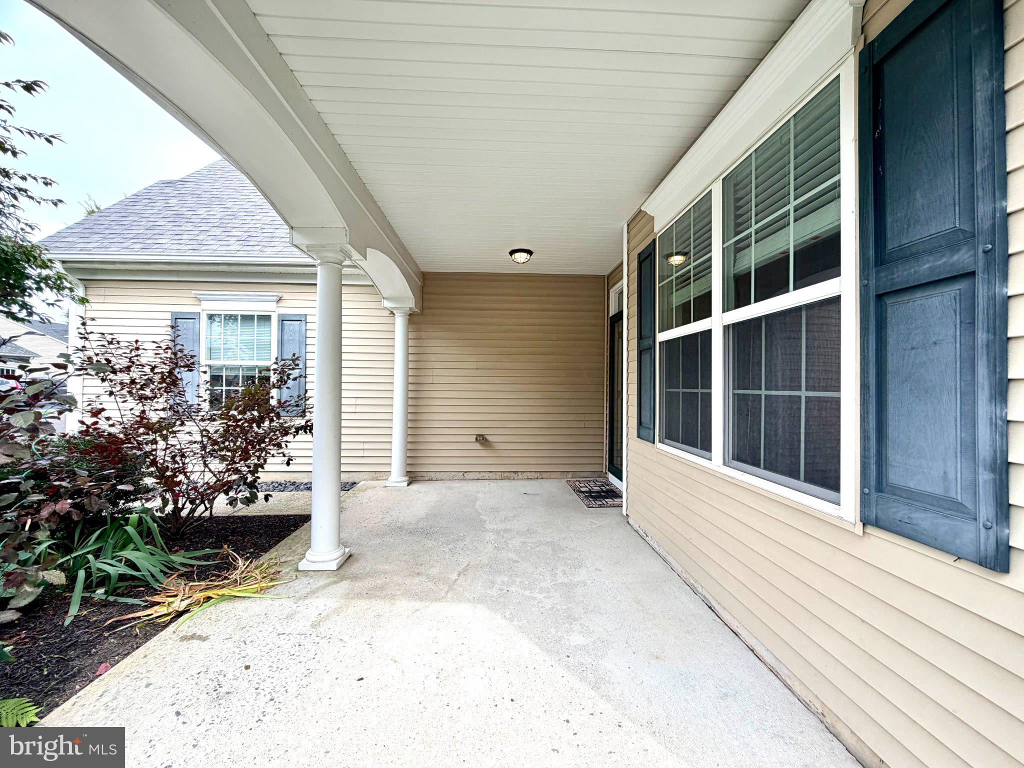 37 MURANO DRIVE
