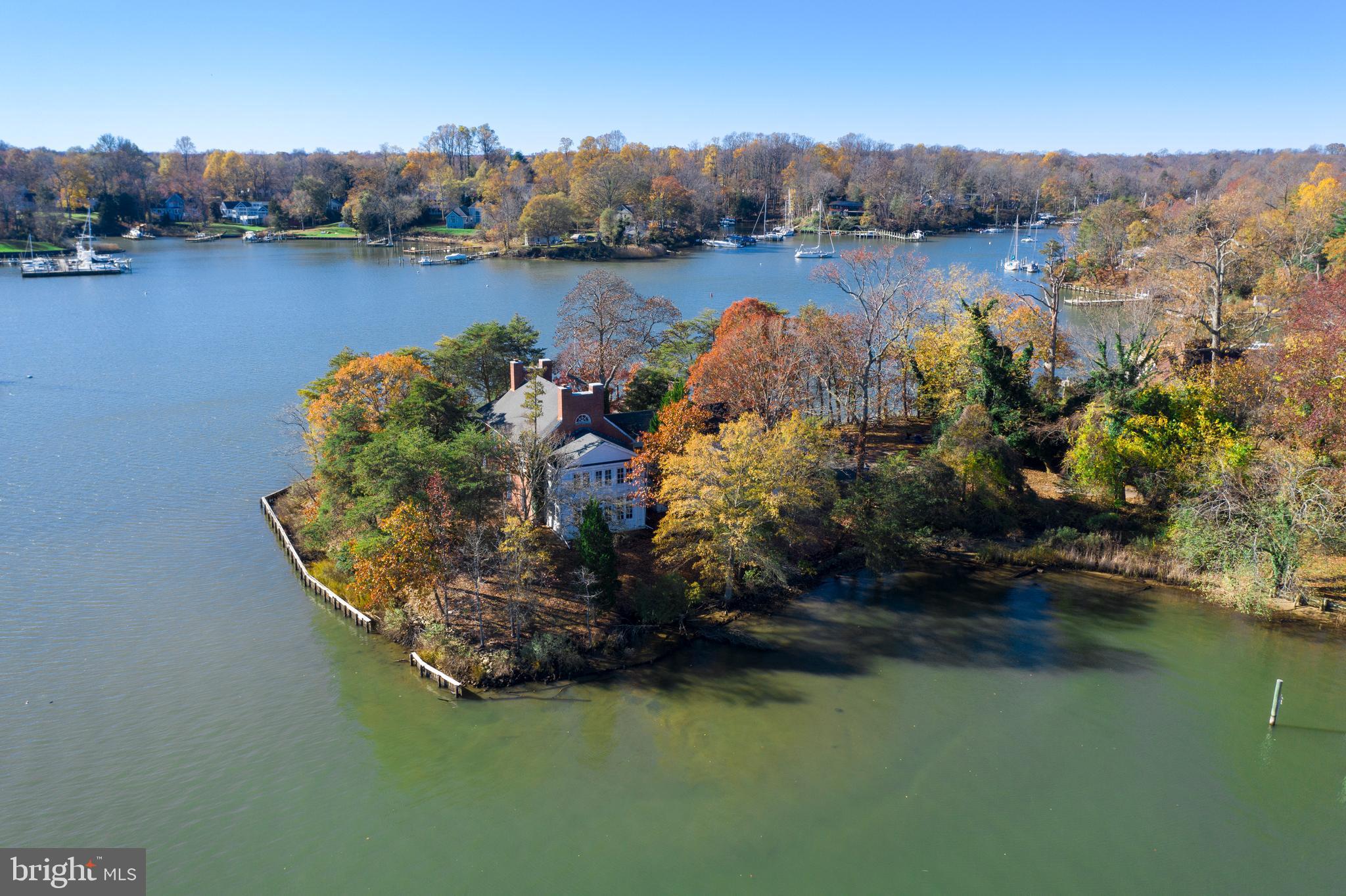 ANNAPOLIS ROADS - Residential